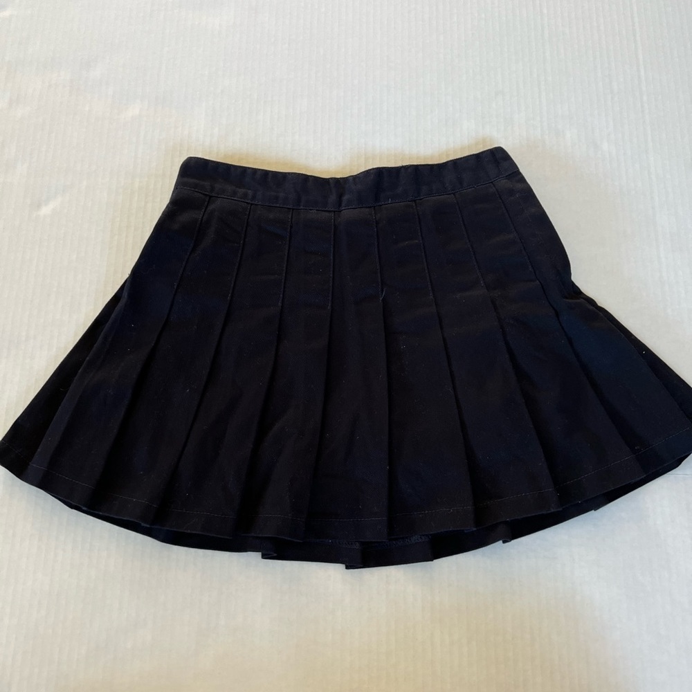 Brandy Melville navy blue tennis skirt